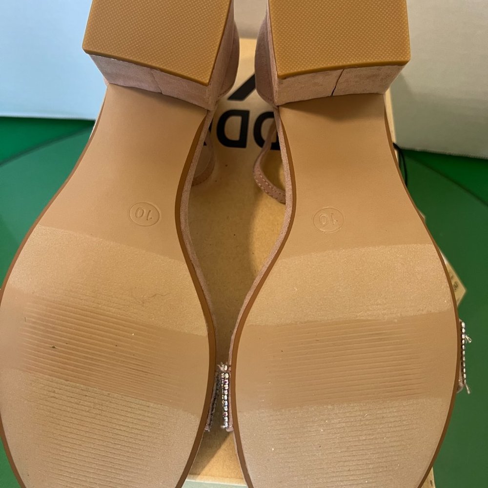 Madden NYC Blush Block Heel City Sandal - Picture 7 of 7
